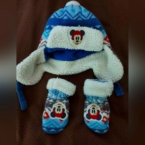 winter hat and gloves for baby
